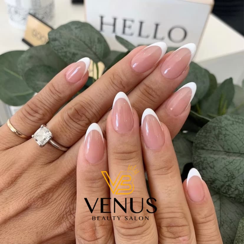 Stylizacja paznokci — Venus Beauty Salon