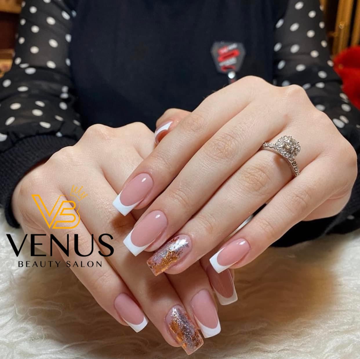 Stylizacja paznokci — Venus Beauty Salon