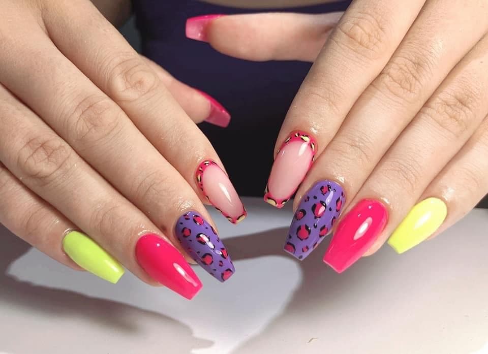 Stylizacja paznokci — Venus Beauty Salon