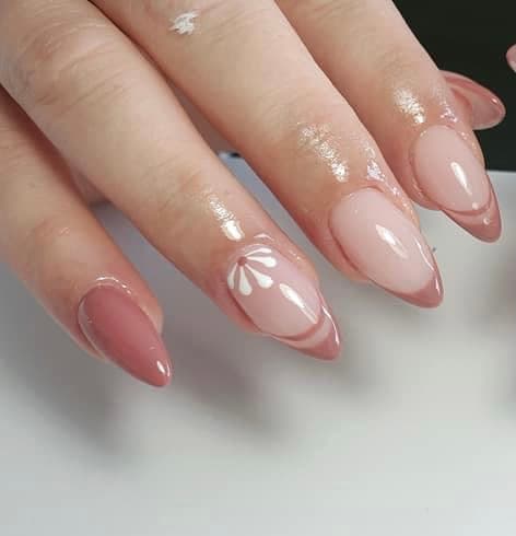 Stylizacja paznokci — Venus Beauty Salon