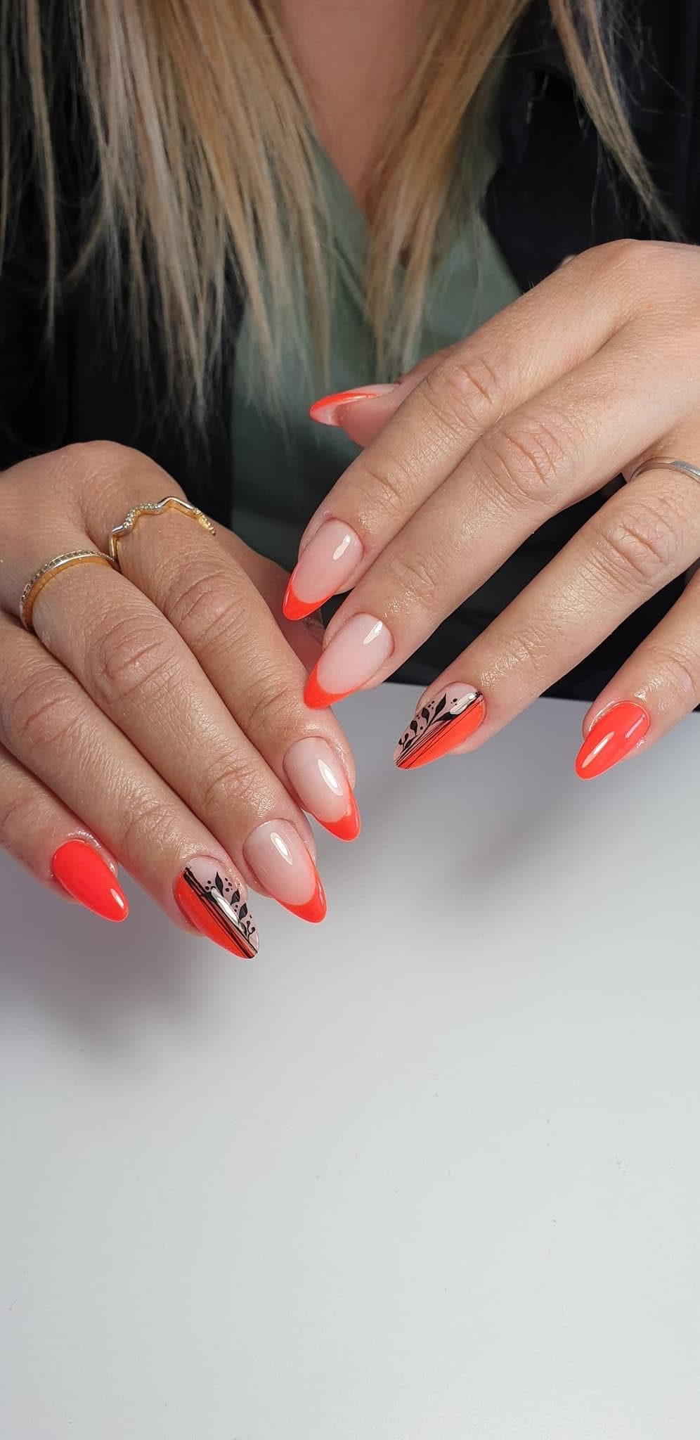 Stylizacja paznokci — Venus Beauty Salon
